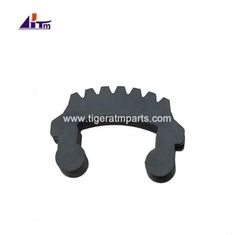 ATM suku cadang Diebold Nixdorf Roller Paddle Karet 1750301000-01-28-02 49269047000A