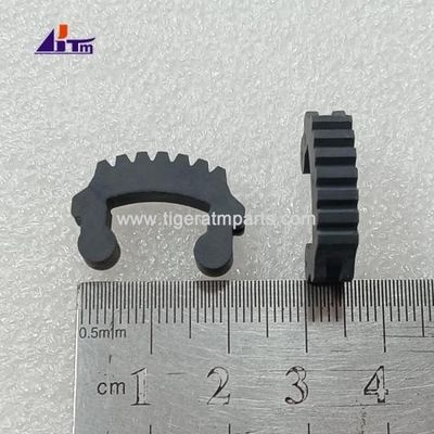 ATM suku cadang Diebold Nixdorf Roller Paddle Karet 1750301000-01-28-02 49269047000A
