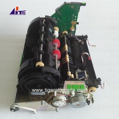 Bagian mesin ATM Wincor Nixdorf Cineo C4060 In-Output Module Customer Tray CRS-M 1750220000